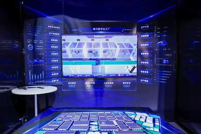 引领数字创意未来，广东工业大学领导视察广东设计周数字文化创意展区